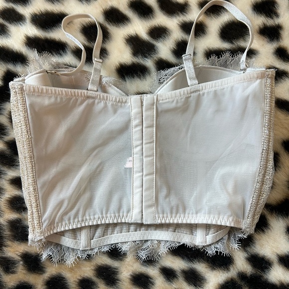 Gold Shimmering Lace Corset Victoria’s Secret - Picture 4 of 4